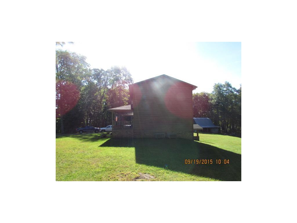 2927 Cardinal Road, Unit 1 Coeburn, VA 24230 - Photo 6 of 17 Photo 6