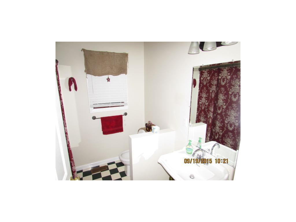 2927 Cardinal Road, Unit 1 Coeburn, VA 24230 - Photo 8 of 17 Photo 9