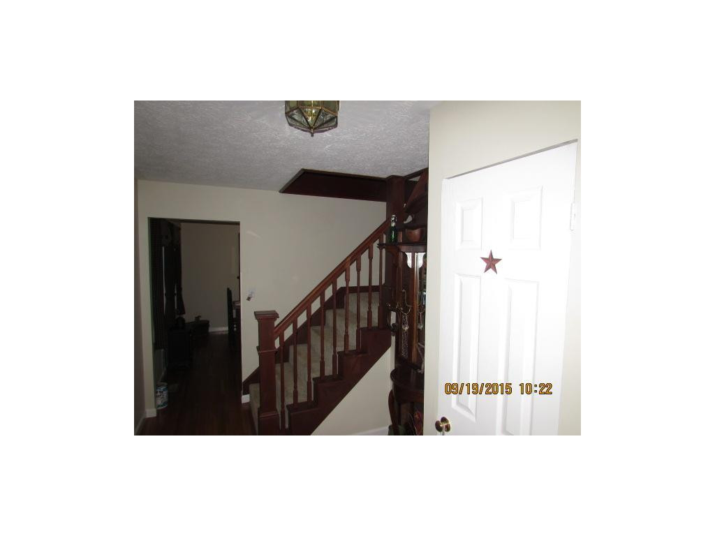 2927 Cardinal Road, Unit 1 Coeburn, VA 24230 - Photo 10 of 17 Photo 11