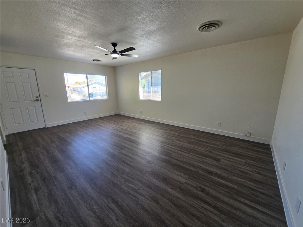 4219 Studio Street Las Vegas, NV 89115 - Photo 22 of 33