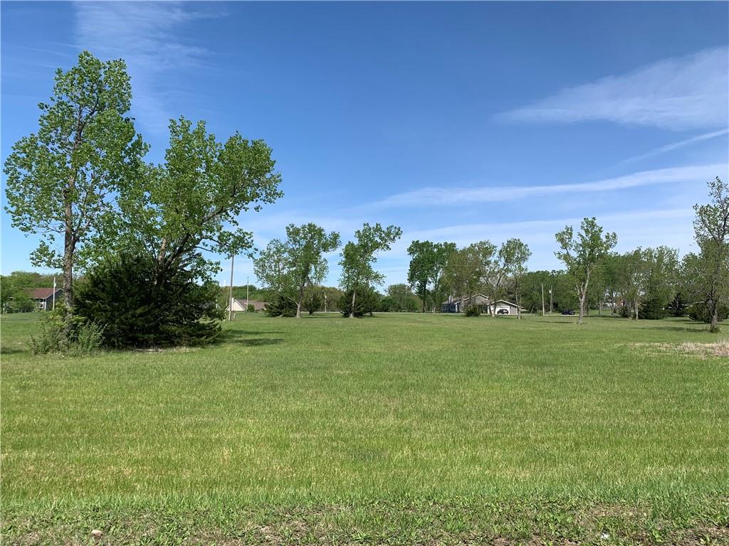 2262 & 2263 Skipper Road Gallatin, MO 64640 - Photo 1 of 5