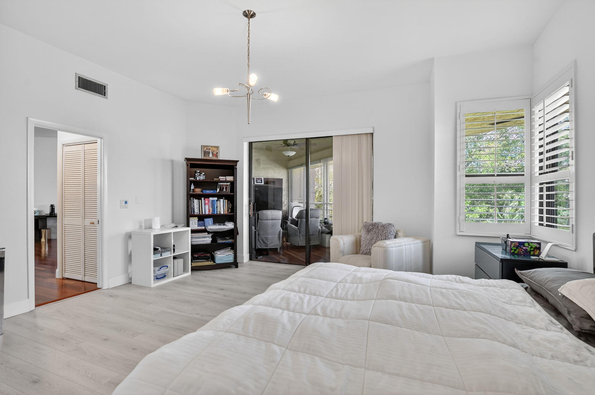7535 La Paz Boulevard, Unit 301 Boca Raton, FL 33433 - Photo 21 of 45 master bedroom