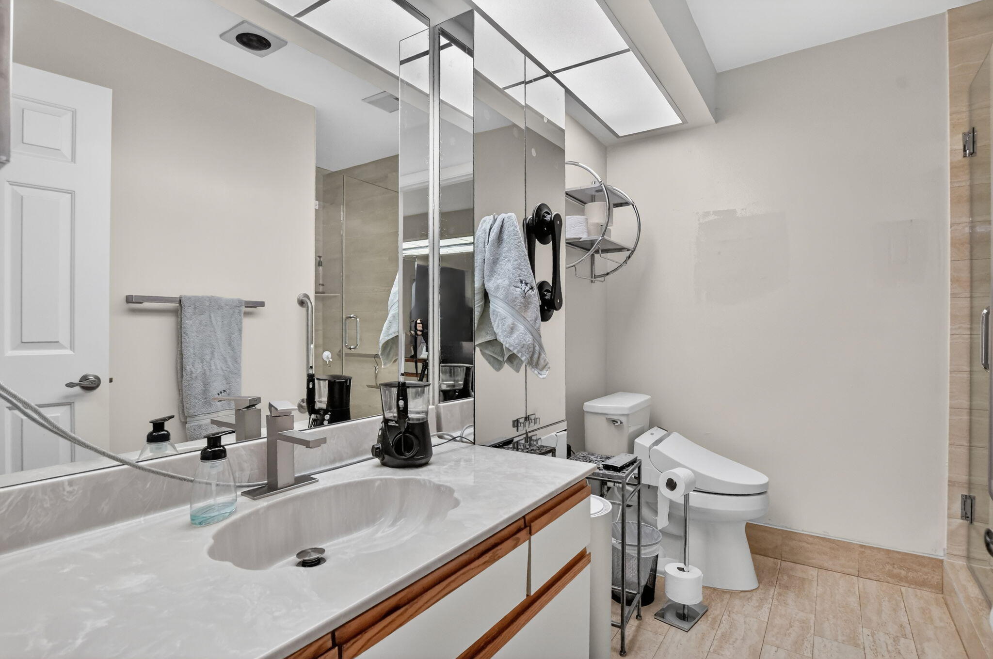 7535 La Paz Boulevard, Unit 301 Boca Raton, FL 33433 - Photo 24 of 45 master bath