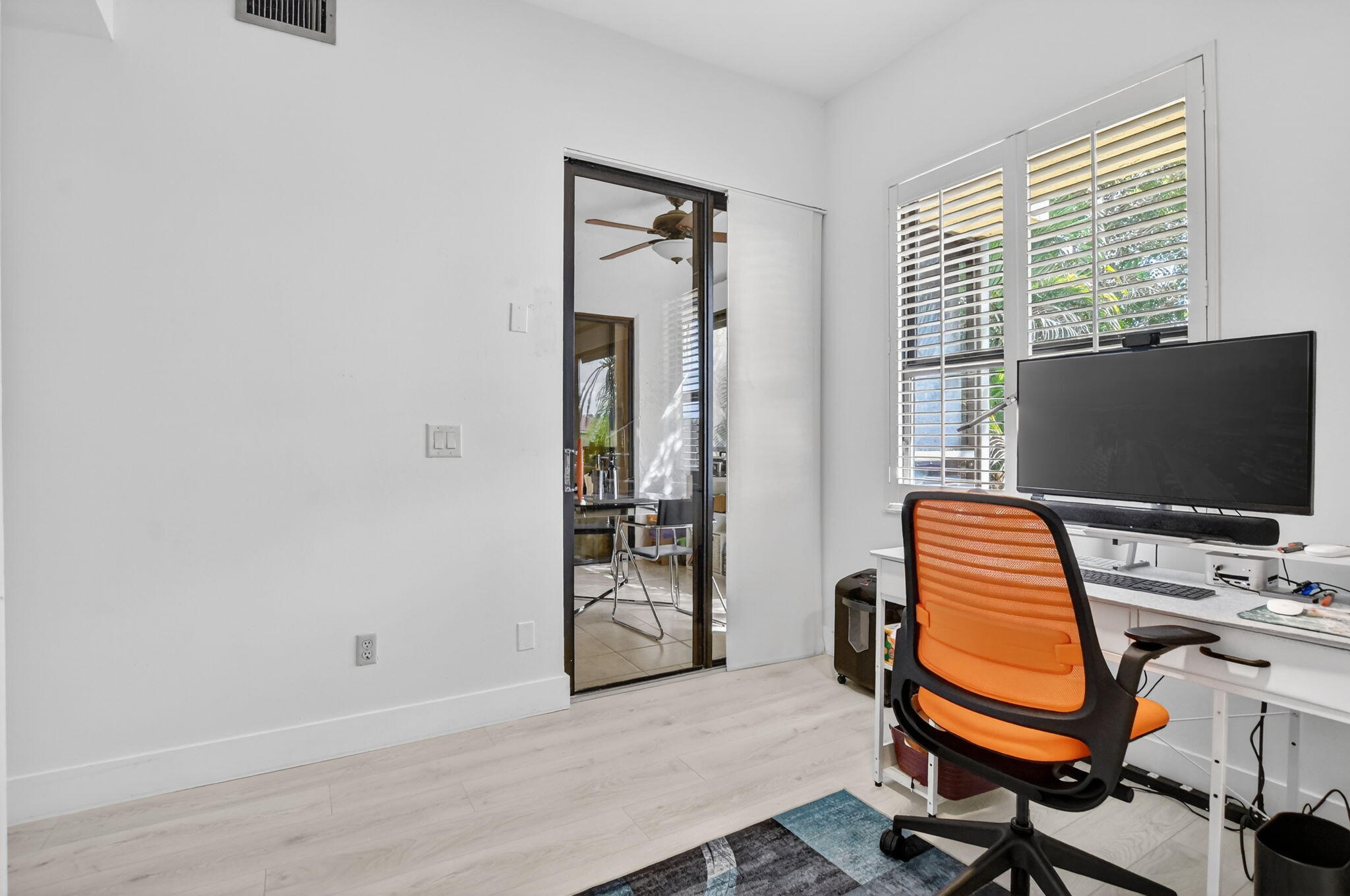 7535 La Paz Boulevard, Unit 301 Boca Raton, FL 33433 - Photo 32 of 45 3rd bedroom