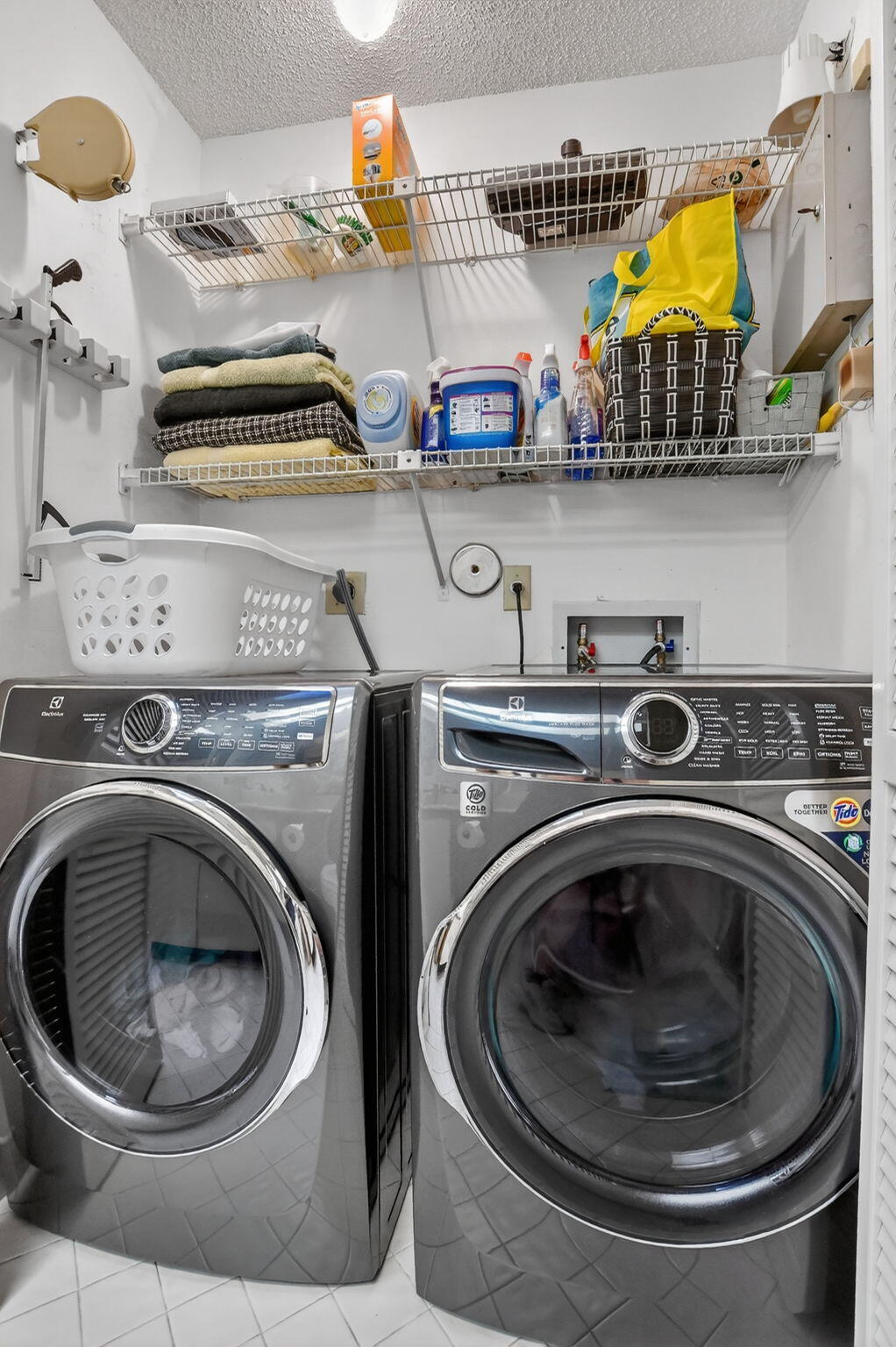 7535 La Paz Boulevard, Unit 301 Boca Raton, FL 33433 - Photo 36 of 45 laundry