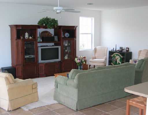 290 Caravelle Drive Jupiter, FL 33458 - Photo 7 of 11 Additional Photo