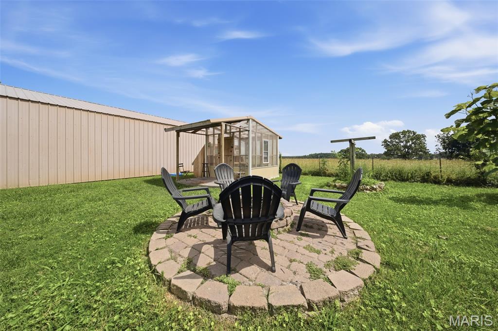 24320 Innsbruck Road Lebanon, MO 65536 - Photo 23 of 35