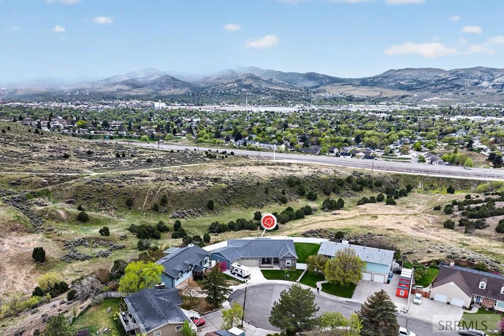805 Lucille Avenue Pocatello, ID 83201 - Photo 5 of 46