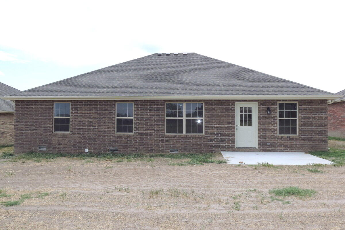 3821 West Riley Street Bolivar, MO 65613 - Photo 27 of 29 IMG_8481