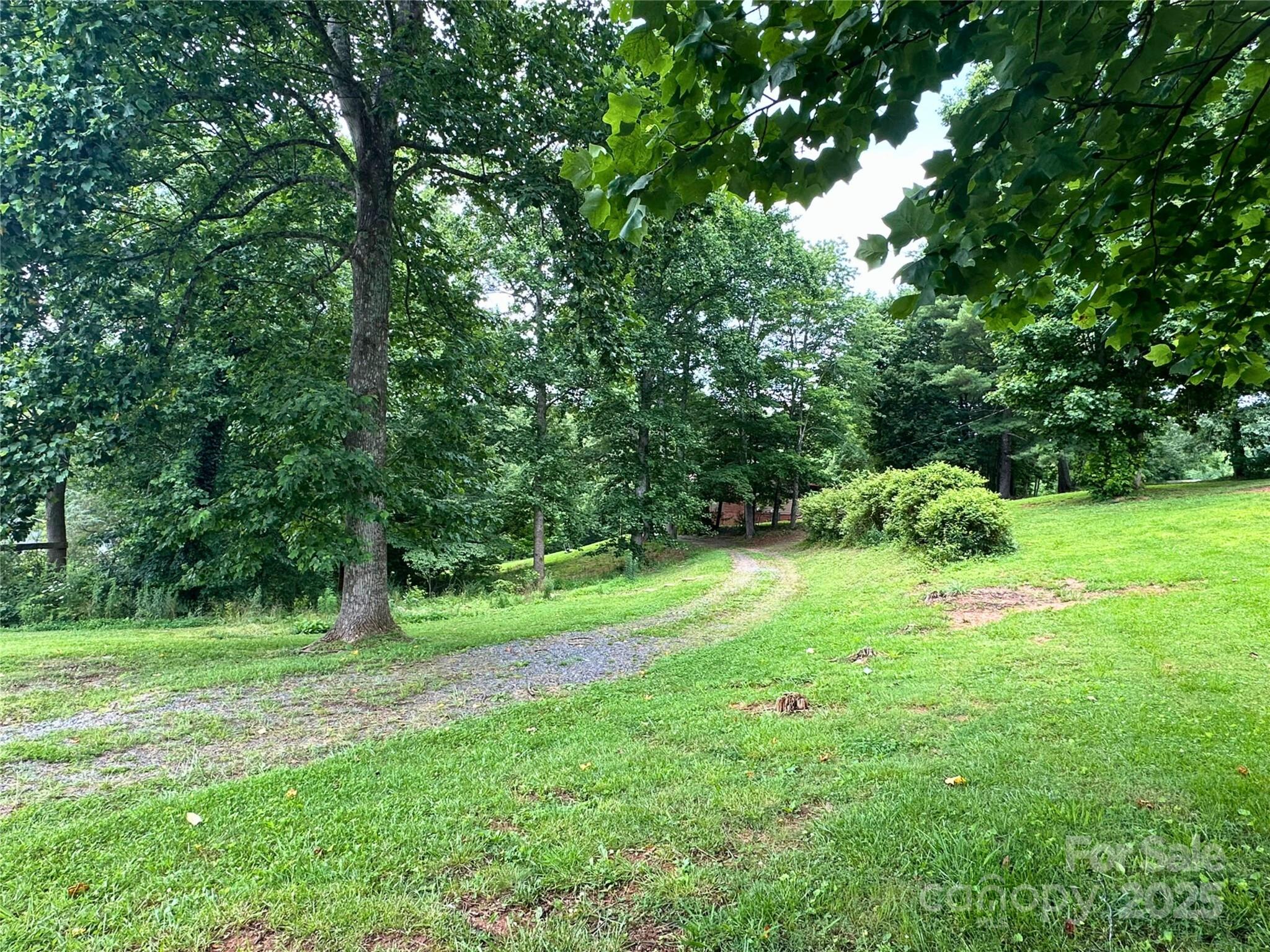 84 Randolph Road Marion, NC 28752 - Photo 31 of 33 Gallery Image 31