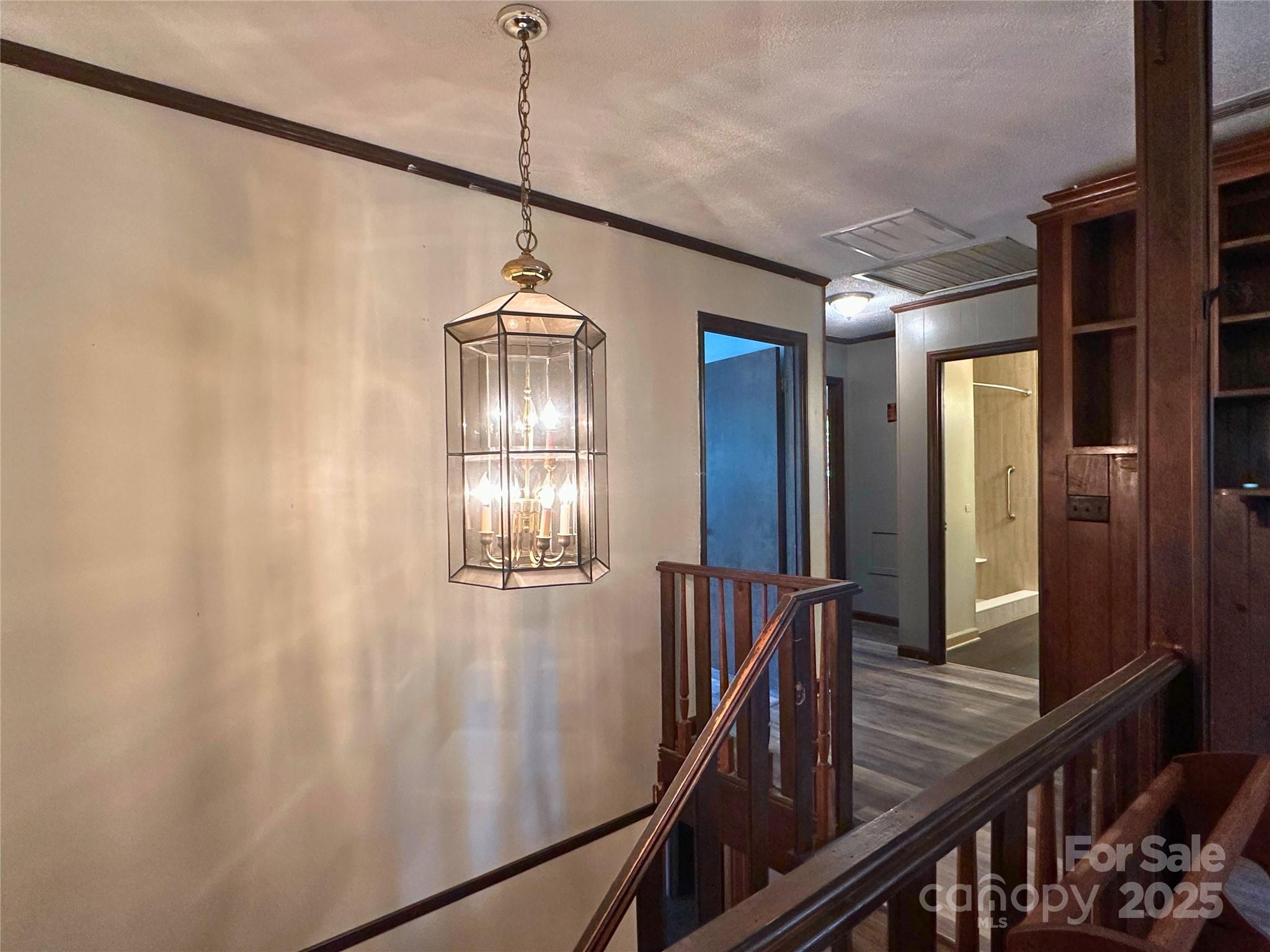 84 Randolph Road Marion, NC 28752 - Photo 7 of 33 Gallery Image 7