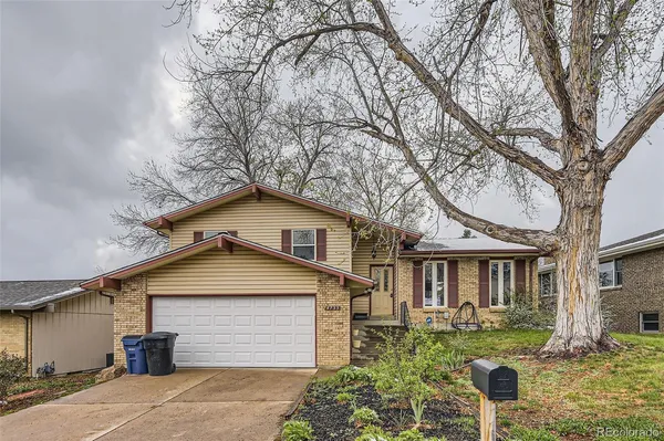 $3,195 | 4733 South Willow Street, Denver, CO 80237