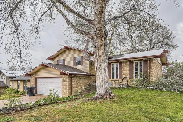 $3,195 | 4733 South Willow Street, Denver, CO 80237