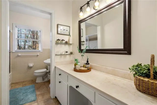 $5,200 | 4116 Wieuca Road Northeast, Atlanta, GA 30342