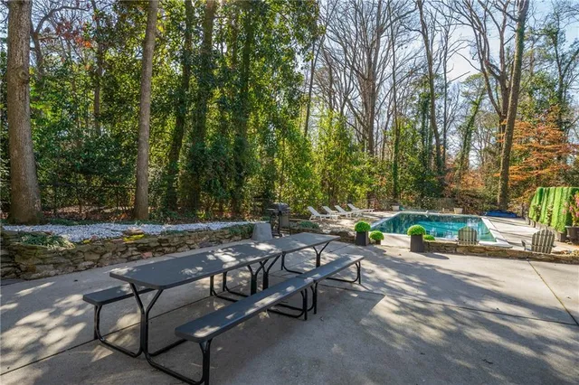 $5,200 | 4116 Wieuca Road Northeast, Atlanta, GA 30342