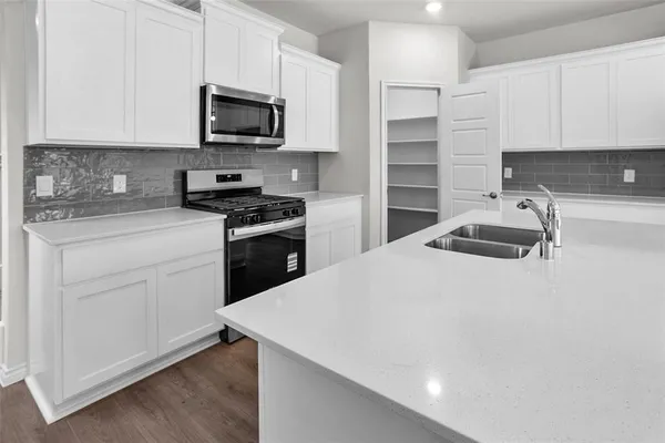 $2,200 | 1307 Rusted Rail Drive, Princeton, TX 75407