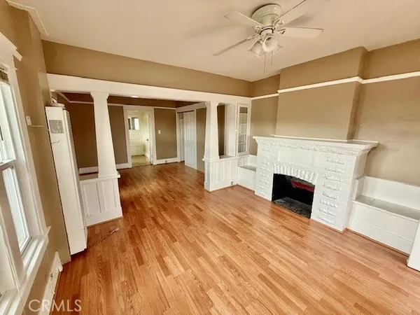 $1,900 | 1239 West 3rd Street, Santa Ana, CA 92703