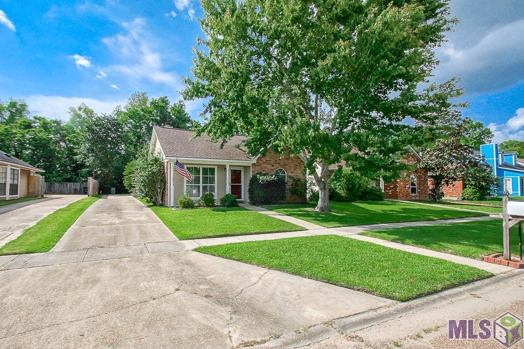 718 Hadley Drive Baton Rouge, LA 70820 - Photo 1 of 25 Gallery Image 1