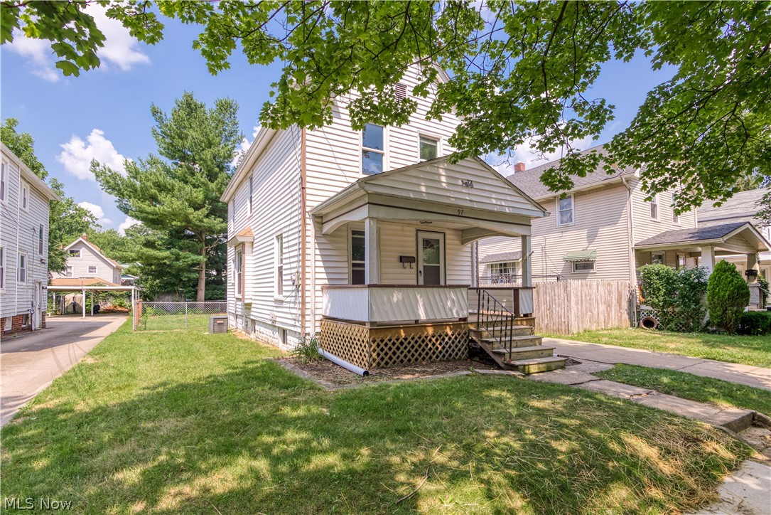 974 Berwin Street Akron, OH 44310 - Photo 2 of 25 Gallery Image 2