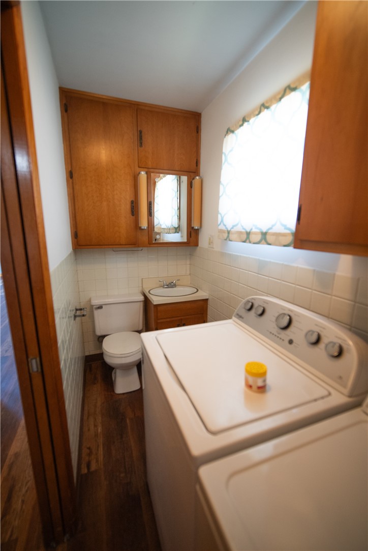 109 East 9th Street Georgetown, IL 61846 - Photo 9 of 14 Half Bath/Laundry