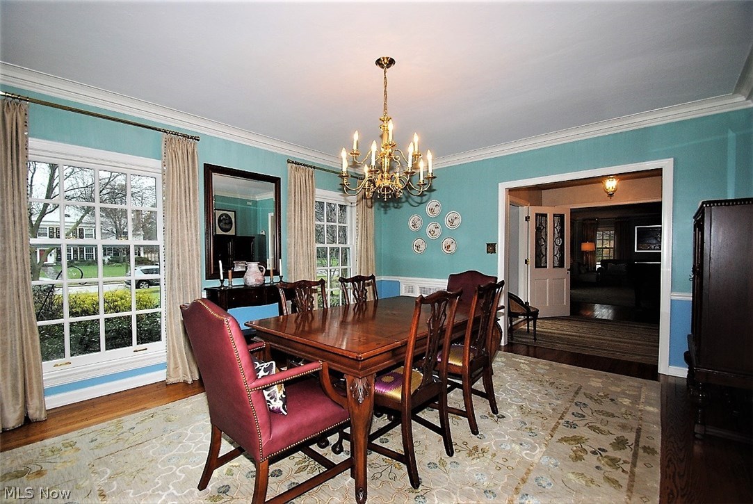 18928 Shelburne Road Cleveland, OH 44118 - Photo 18 of 35 Gallery Image 18