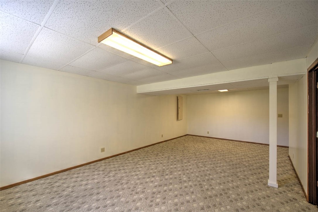 1029 Columbia Drive Decatur, IL 62522 - Photo 30 of 47