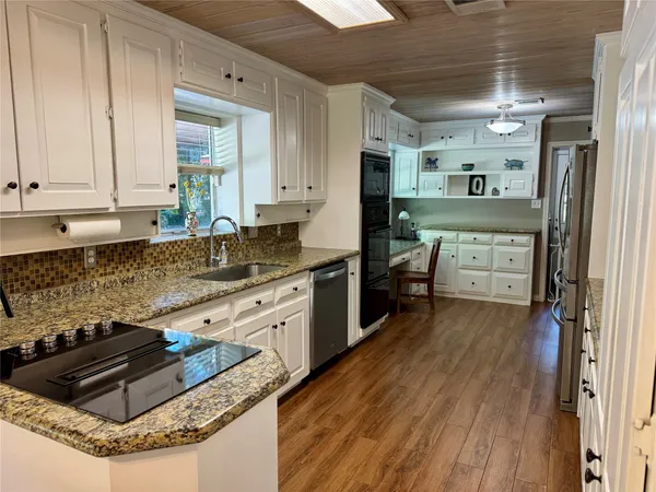 $649,000 | 12418 East Shadow Lake Drive, Cypress, TX 77429