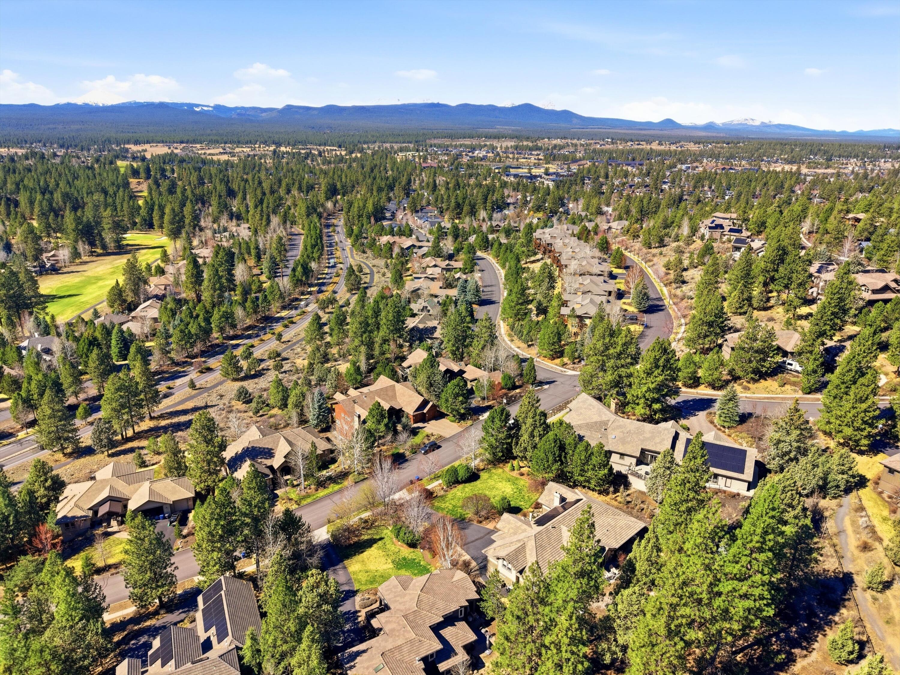 15 Southwest Quail Butte Place Bend, OR 97703 - Photo 42 of 55 view of city and mountain