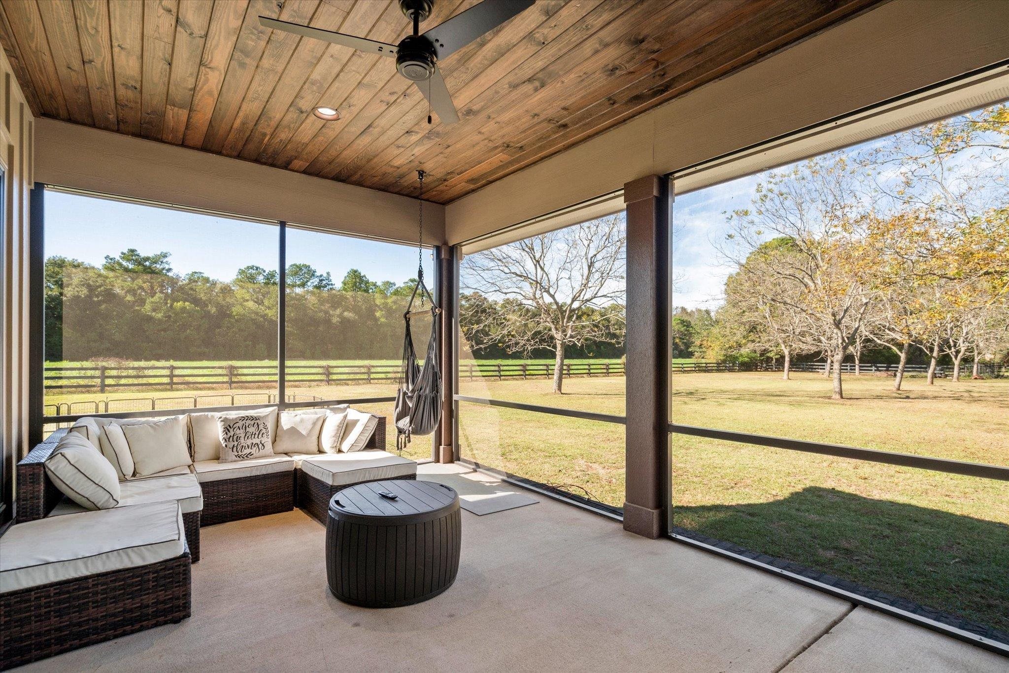 9577 Pleasant Road Daphne, AL 36526 - Photo 10 of 43 Screened In Patio Photo