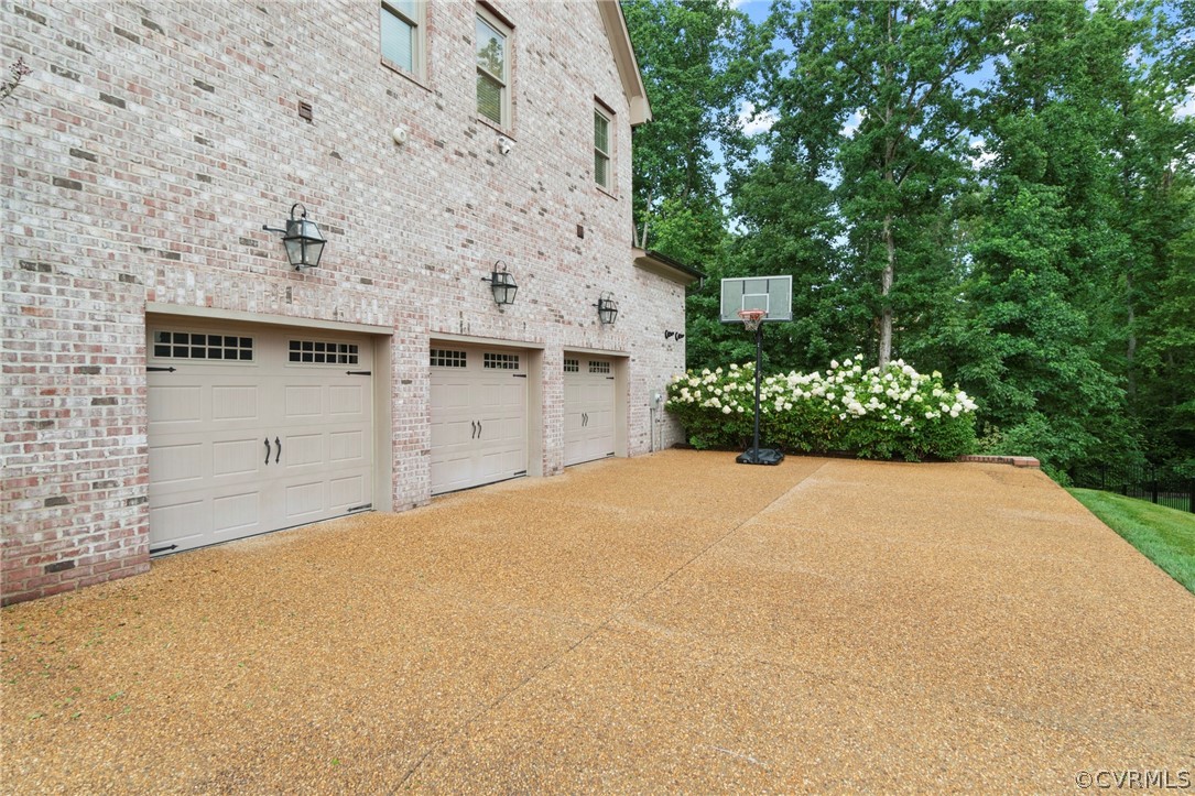 15931 Drumone Road Midlothian, VA 23112 - Photo 3 of 50 Gallery Image 3