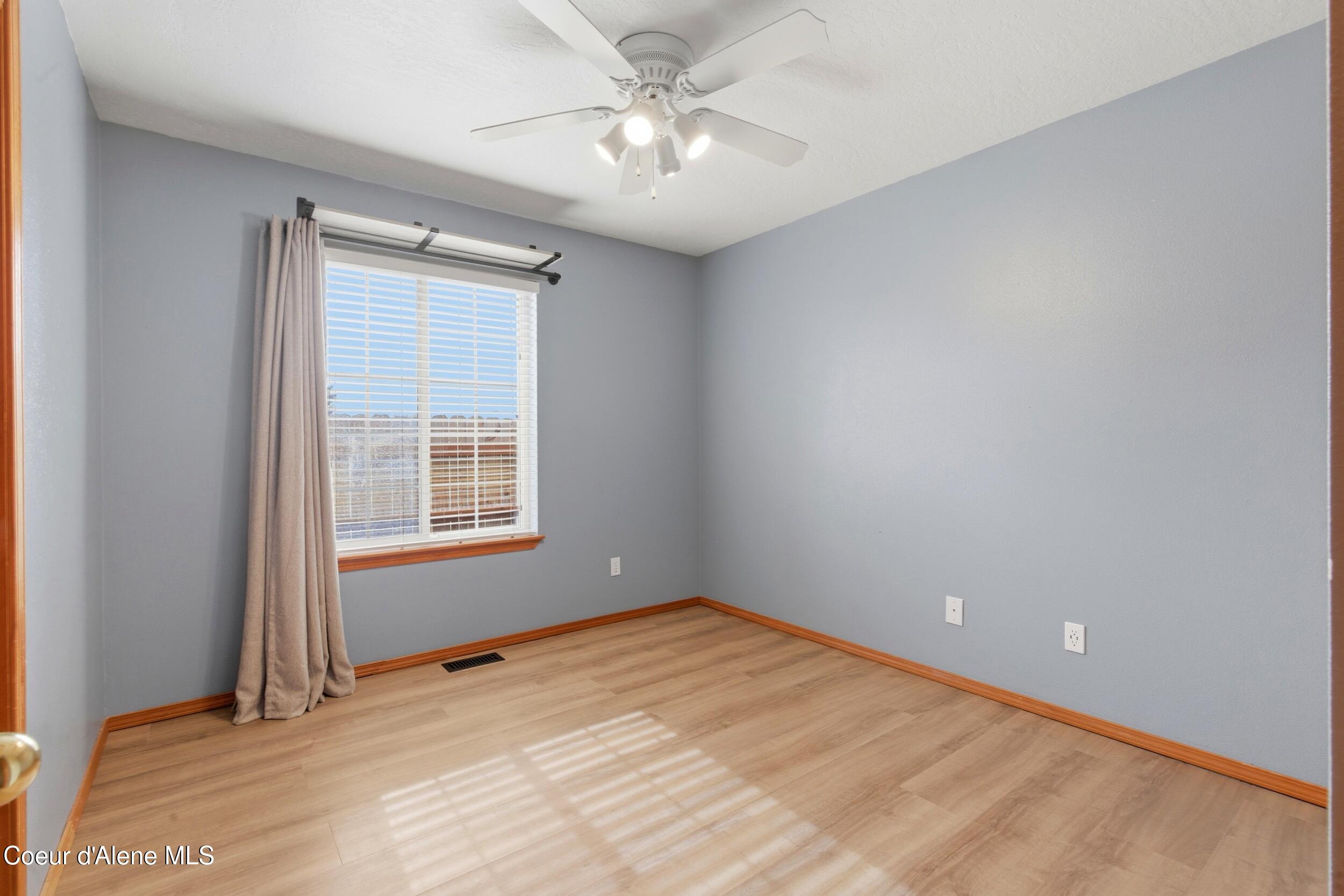 1255 East Stetson Avenue Post Falls, ID 83854 - Photo 18 of 37 23_img_2291