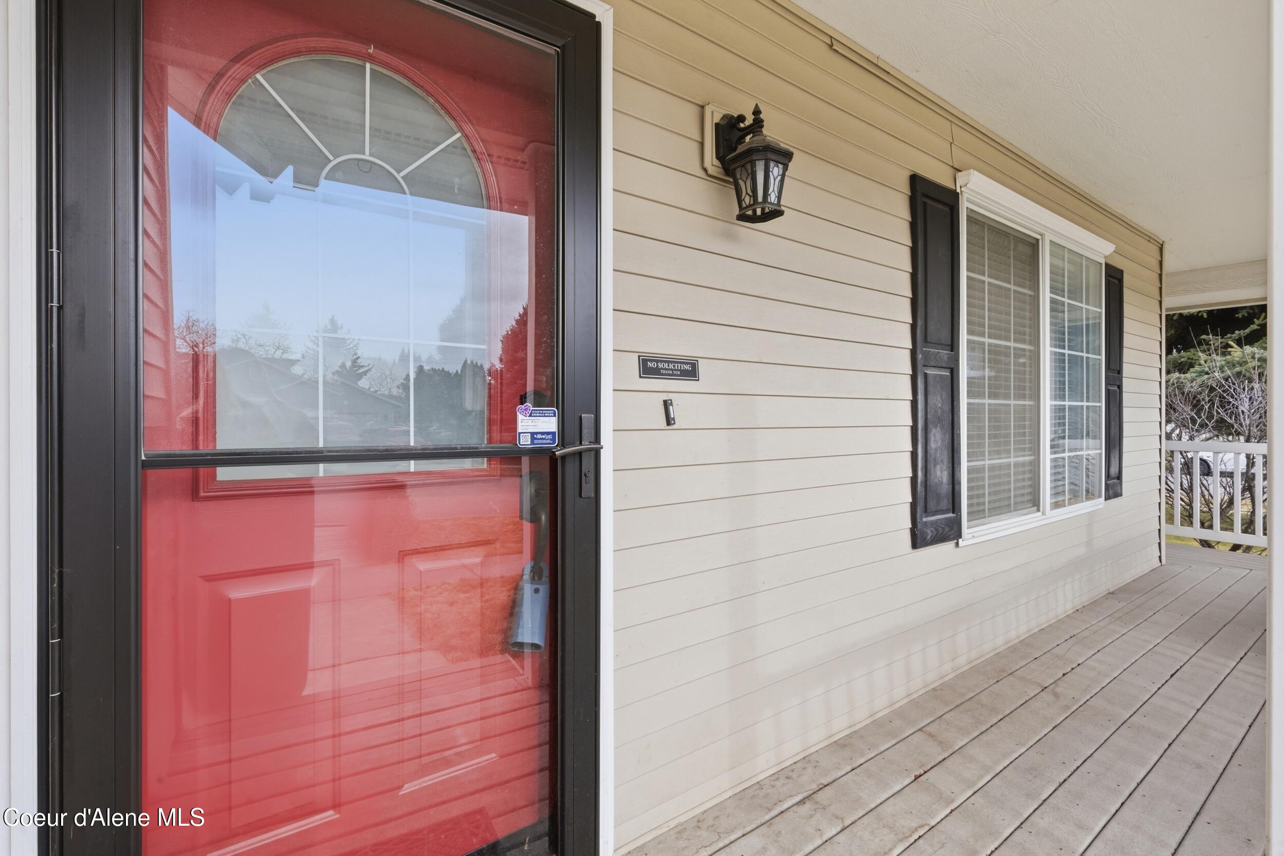 1255 East Stetson Avenue Post Falls, ID 83854 - Photo 7 of 37 8_img_2372