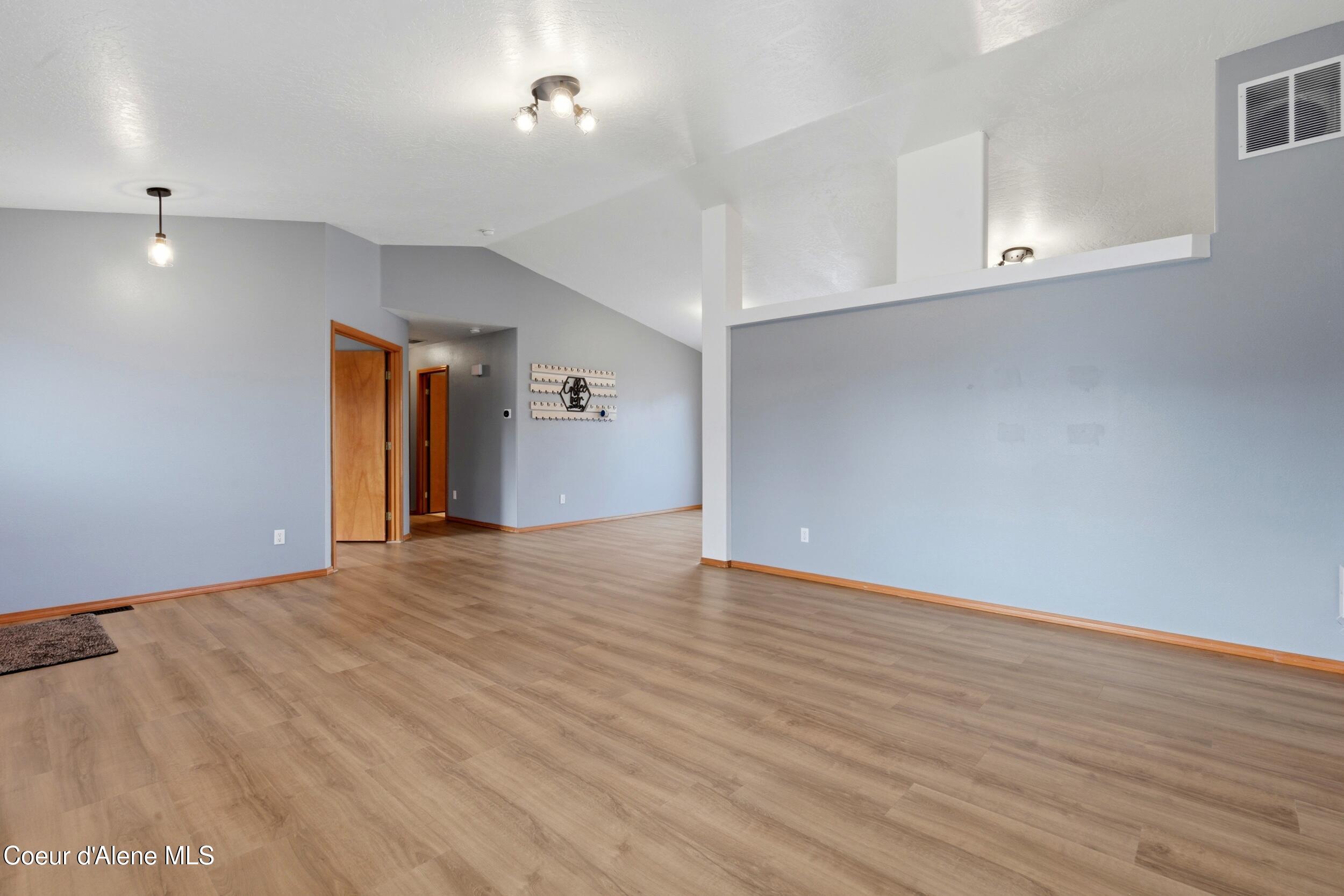 1255 East Stetson Avenue Post Falls, ID 83854 - Photo 10 of 37 11_img_2249