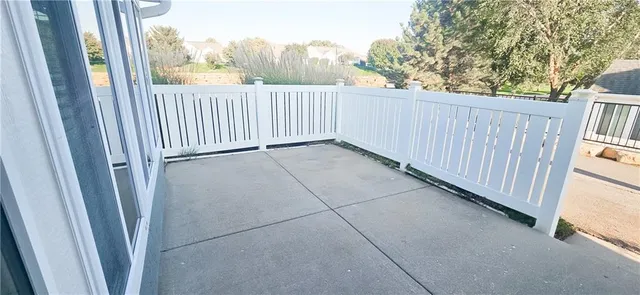 $392,500 | 7134 Hedge Ln Terrace, Shawnee, KS 66227