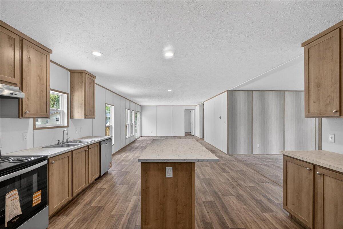 1185 Forty-One Road St. Stephen, SC 29479 - Photo 13 of 54 16-Square One Team - DSC05034