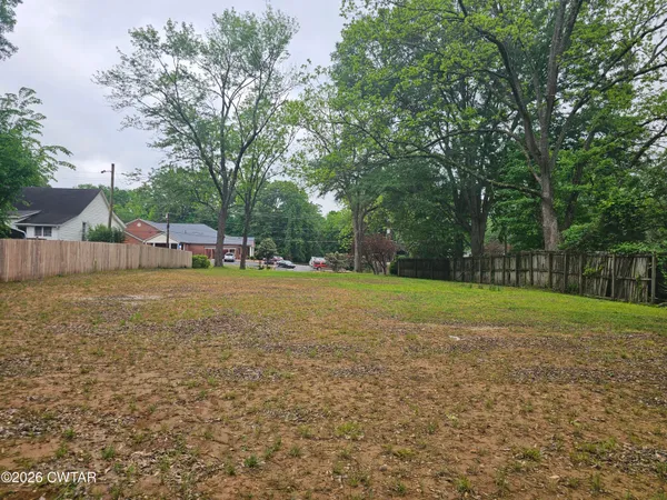 $49,900 | 109 East Forest Avenue, Jackson, TN 38301