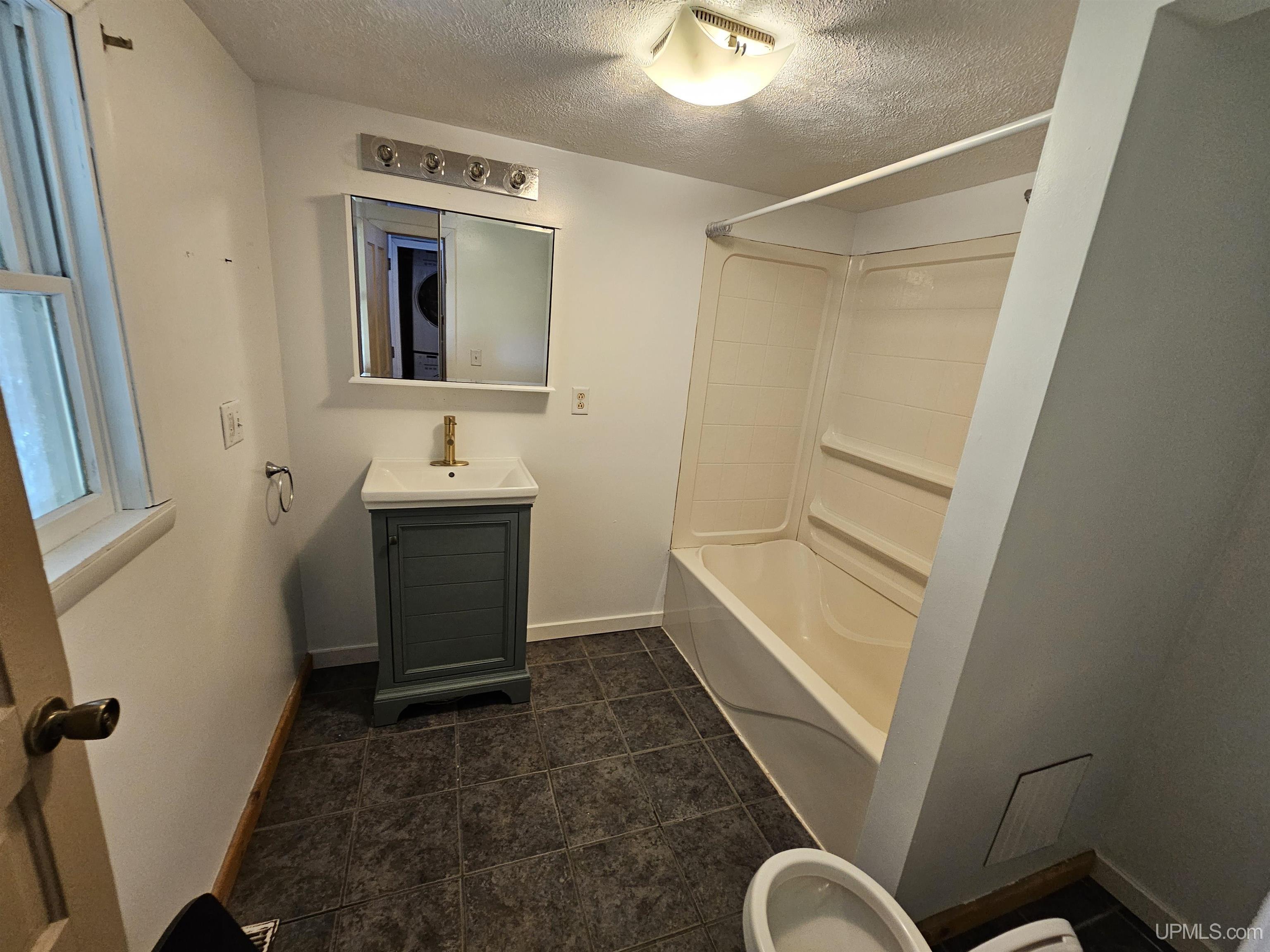 120 Silver Street Ishpeming, MI 49849 - Photo 20 of 35