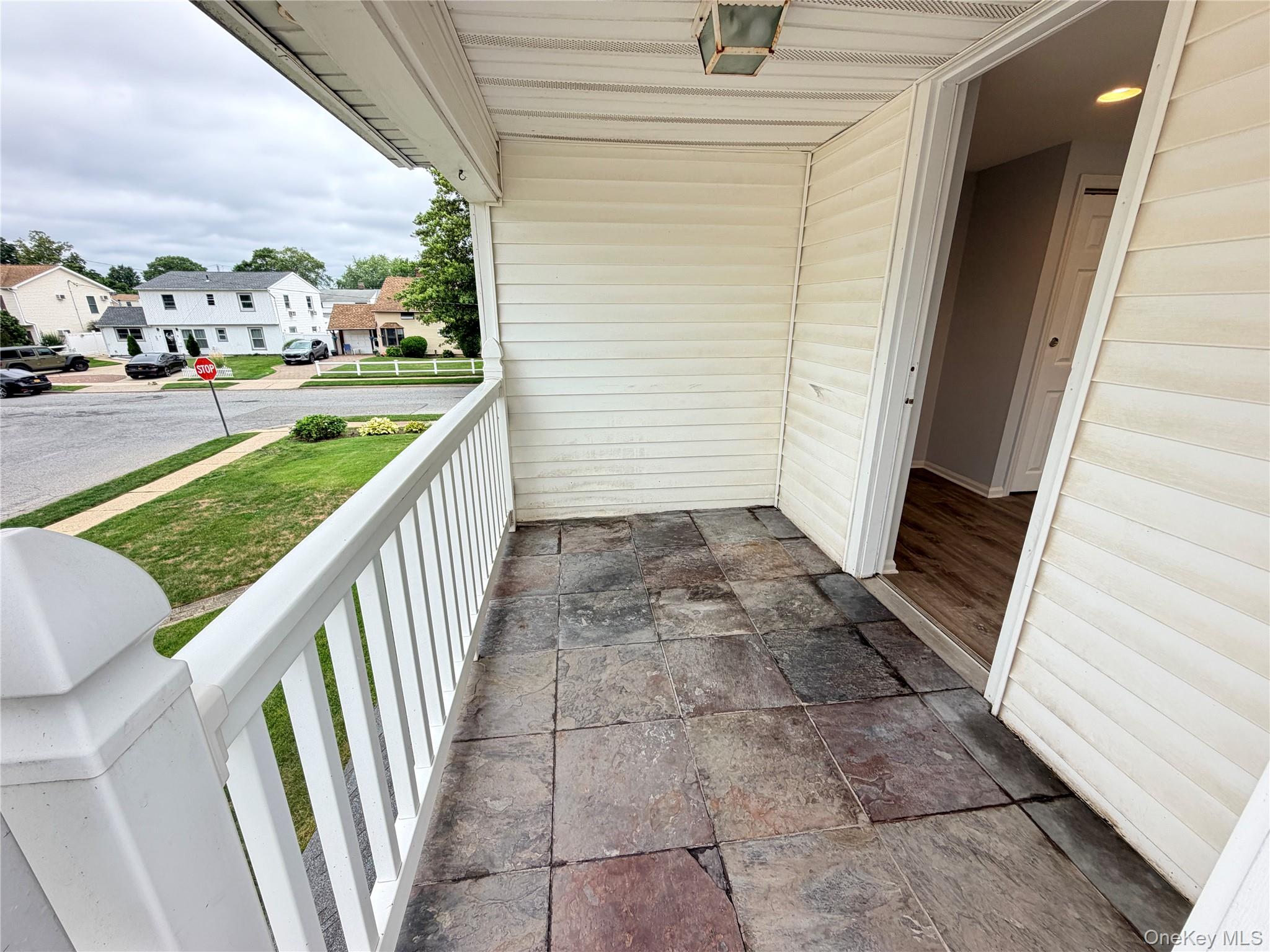 190 Meridian Road Levittown, NY 11756 - Photo 15 of 18 Gallery Image 15