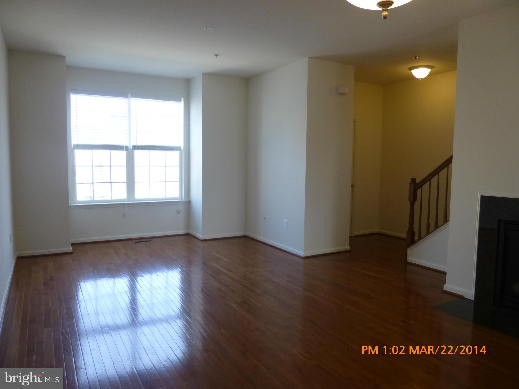 671 Tivoli Road Frederick, MD 21703 - Photo 10 of 30 Living Room