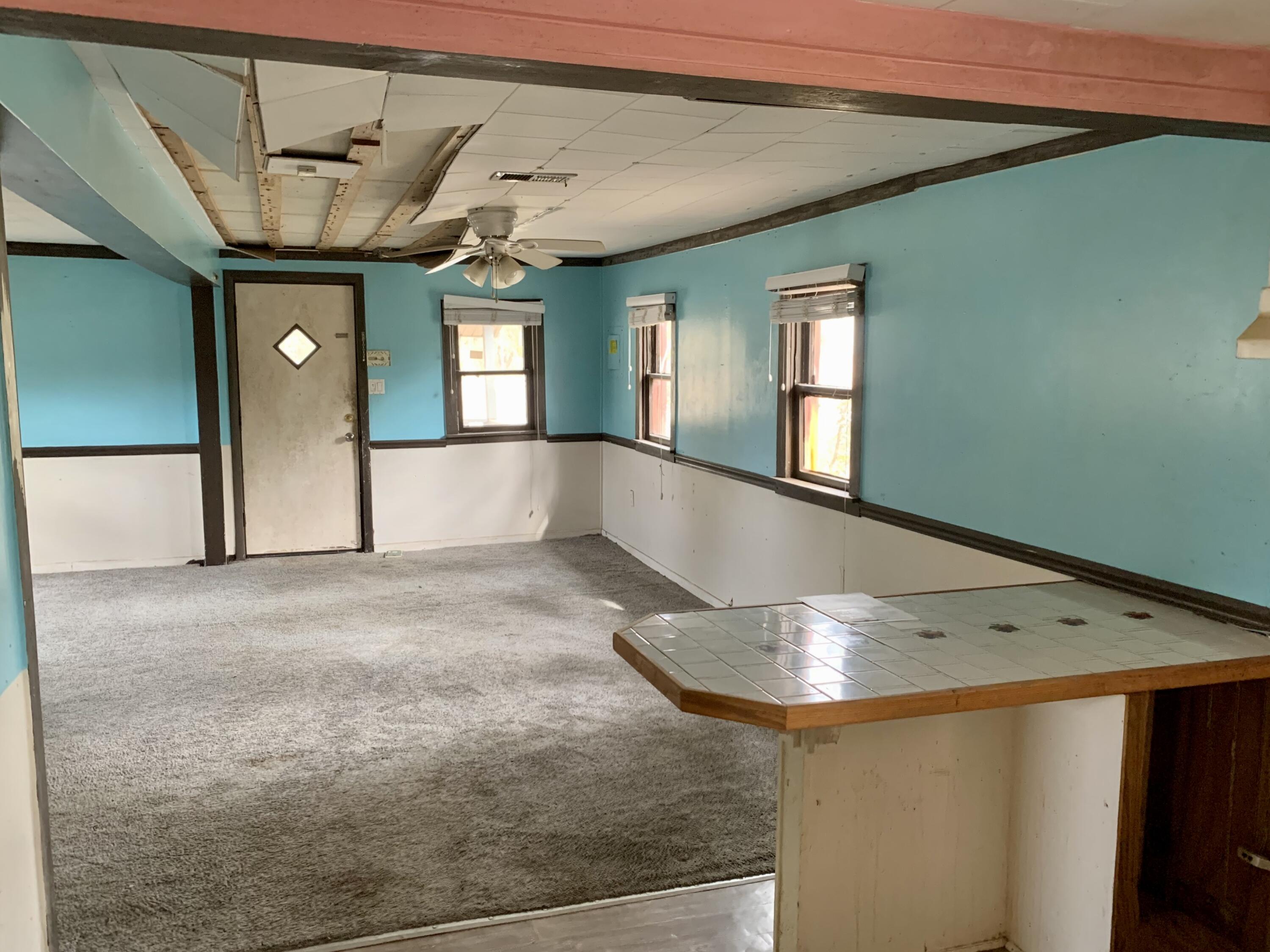 2825 Pioneer Road Vernon, FL 32462 - Photo 2 of 15 IMG_1333