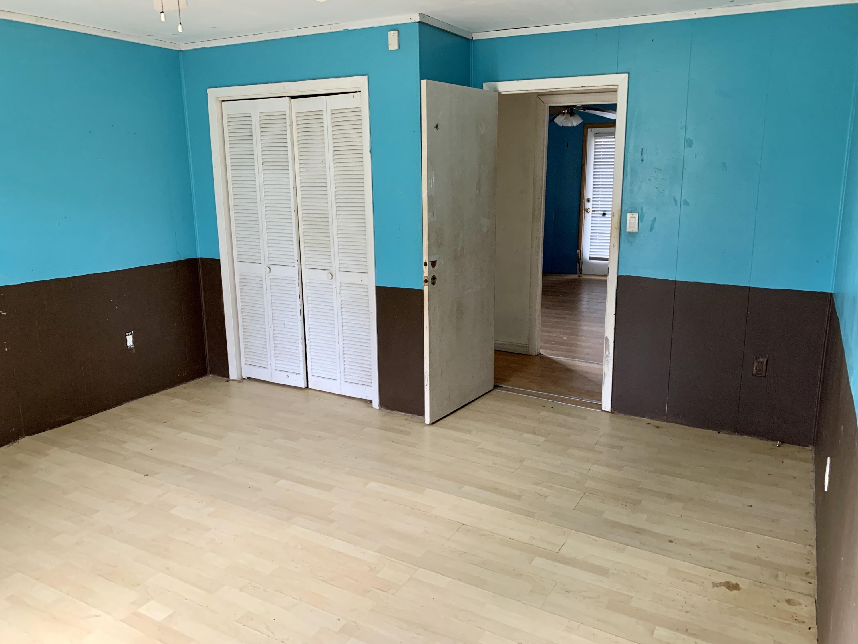 2825 Pioneer Road Vernon, FL 32462 - Photo 8 of 15 IMG_1326