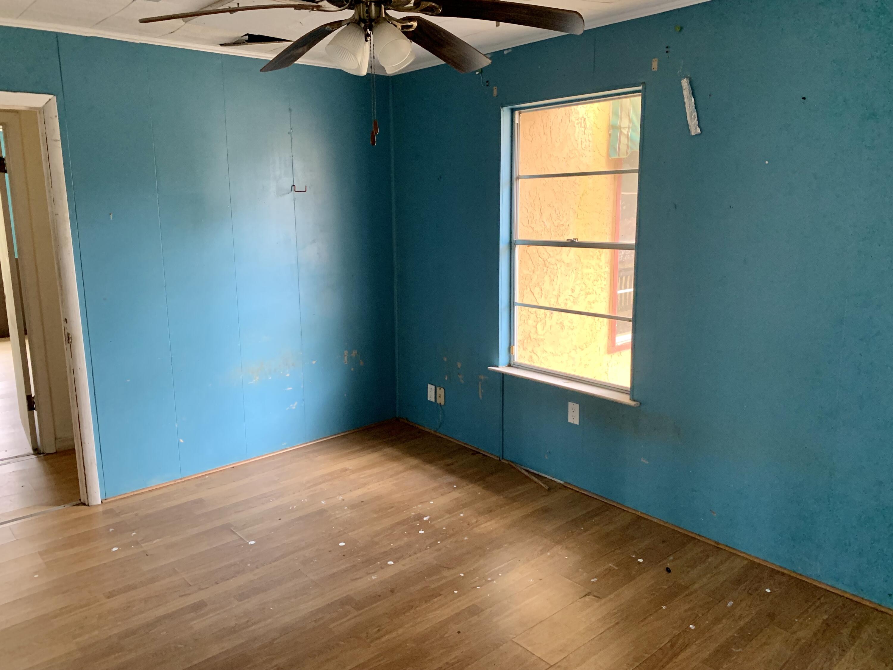2825 Pioneer Road Vernon, FL 32462 - Photo 9 of 15 IMG_1327