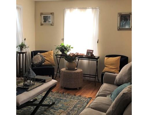 201 Gillette Avenue Springfield, MA 01118 - Photo 3 of 13 Gallery Image 3