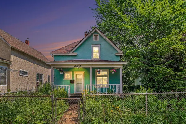 $230,000 | 350 Hope Street North, St. Paul, MN 55106
