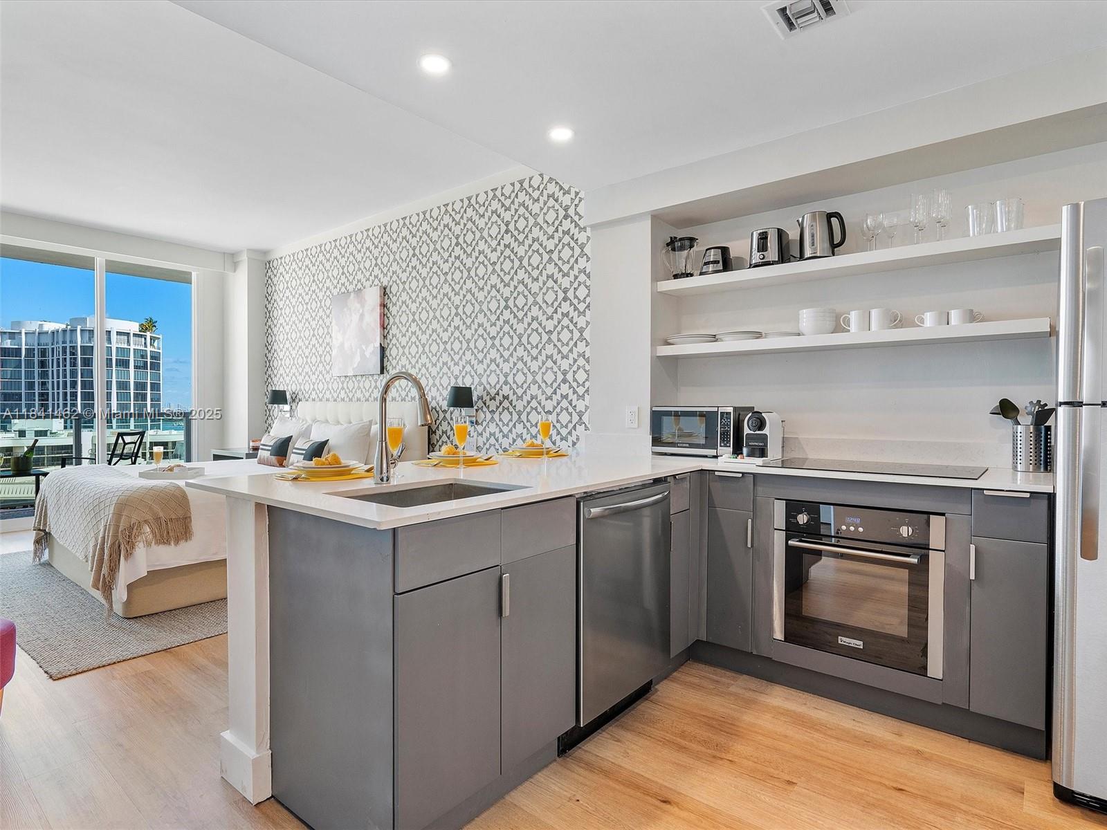 2889 McFarlane Road, Unit 2105 Miami, FL 33133 - Photo 6 of 52 Gallery Image 6
