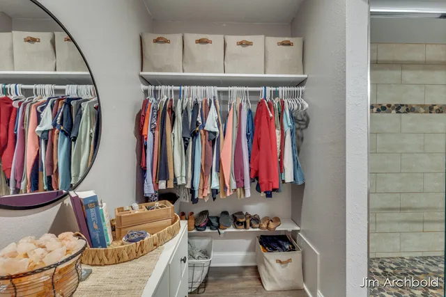 $185,000 | 3368 Devonwood Hills Northeast, Unit B, Grand Rapids, MI 49525