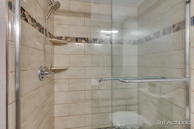 $185,000 | 3368 Devonwood Hills Northeast, Unit B, Grand Rapids, MI 49525