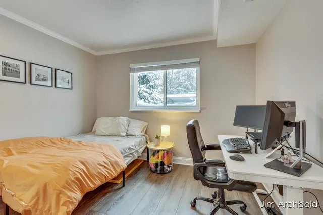 $185,000 | 3368 Devonwood Hills Northeast, Unit B, Grand Rapids, MI 49525