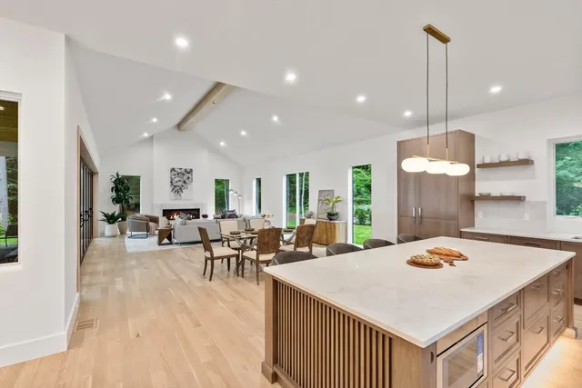 $3,998,000 | 365 Charles River Street, Unit 365, Needham, MA 02492