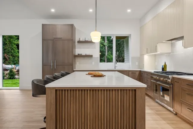 $3,998,000 | 365 Charles River Street, Unit 365, Needham, MA 02492